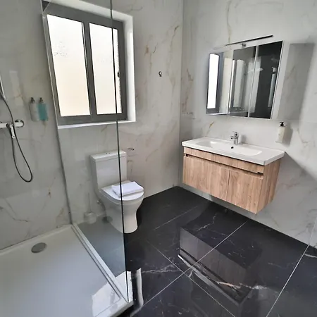 Hot Tub With View, Stylish 3br, Heart Of Апартаменты