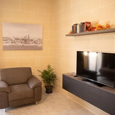 Апартаменты Hot Tub With View, Stylish 3br, Heart Of
