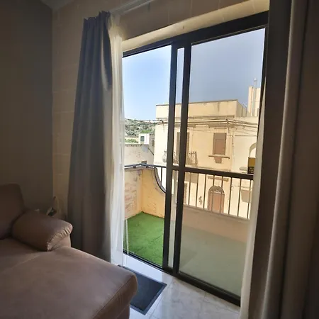 Hot Tub With View, Stylish 3br, Heart Of *