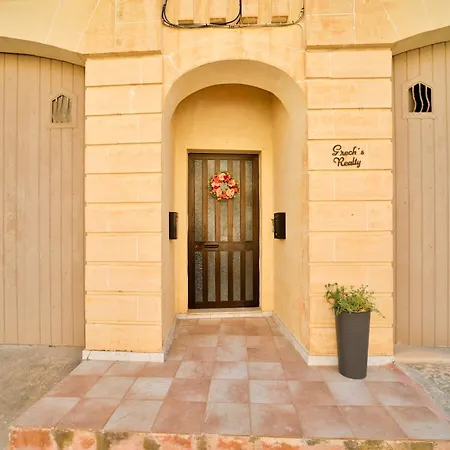 Hot Tub With View, Stylish 3br, Heart Of Apartamento *